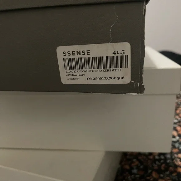 Alexander McQueen Studded Oversized Sneaker 'White Black' - Picture 7 of 7